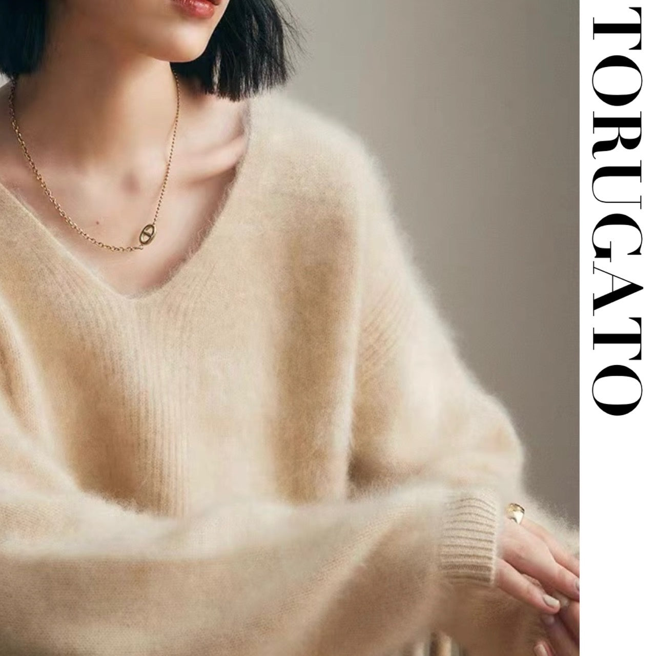 モヘアVネックニット – TORUGATO