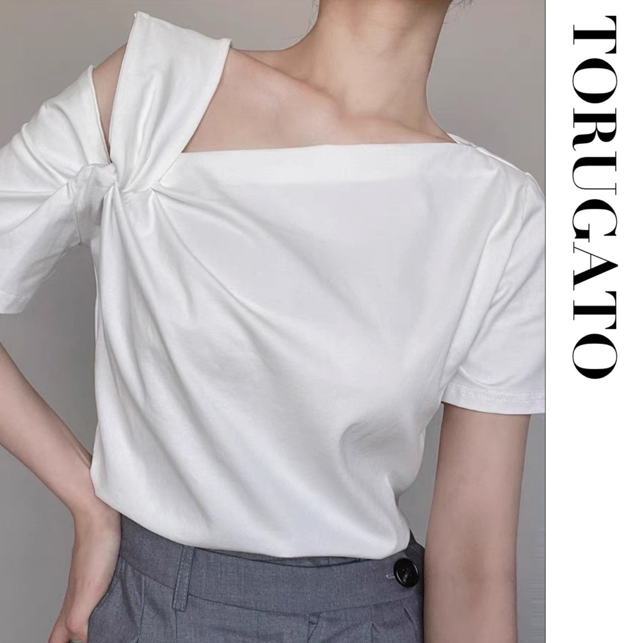 [M white same day shipping] Design one-shoulder T-shirt 