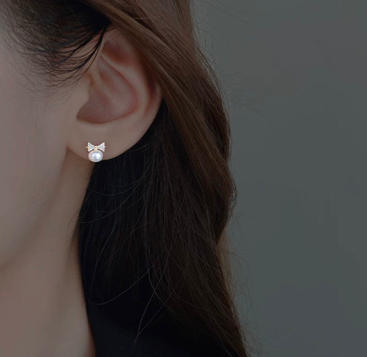 [Same day shipping] Ribbon pearl earrings