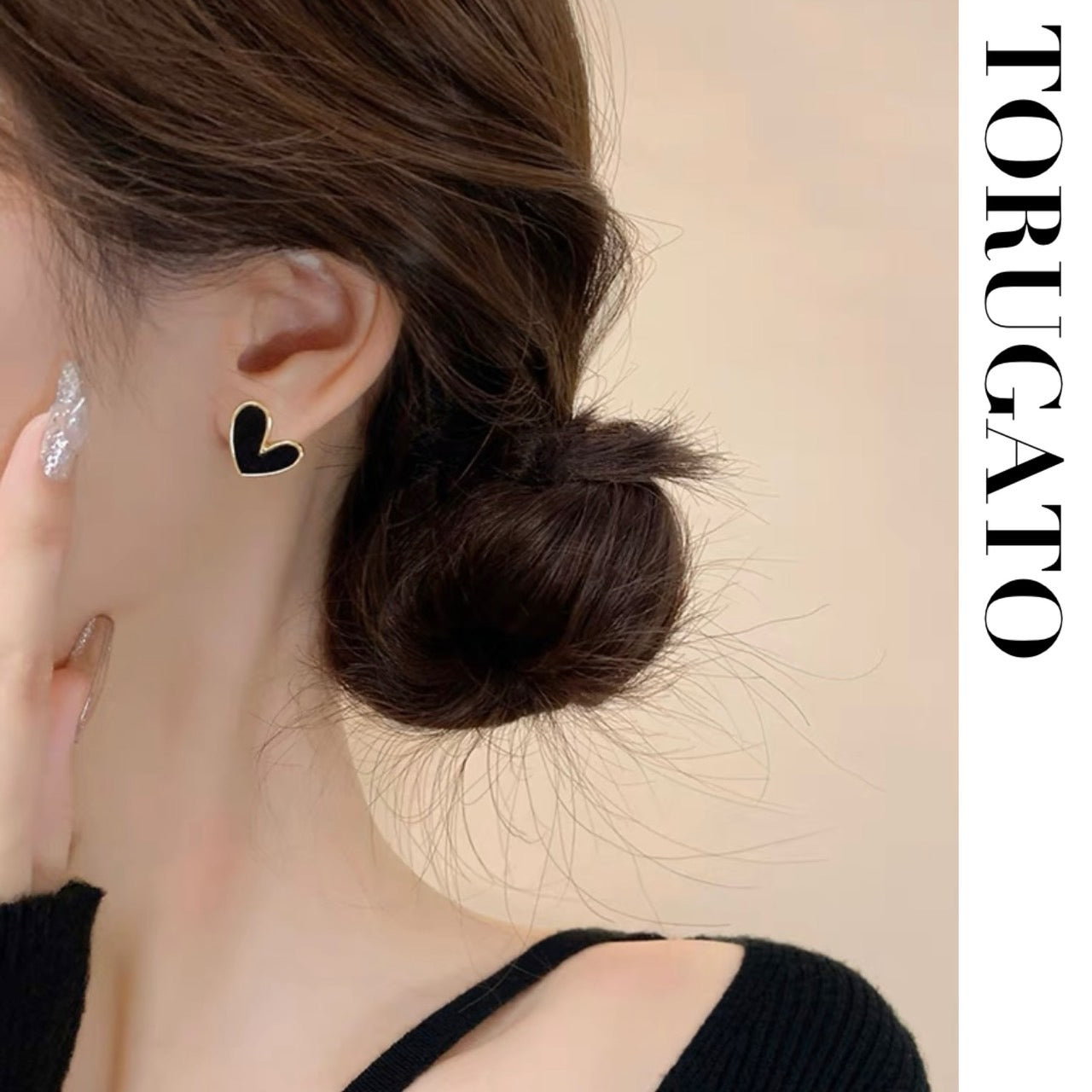 [Black Same Day Shipping] Onyx Heart Earrings (Silver 925)
